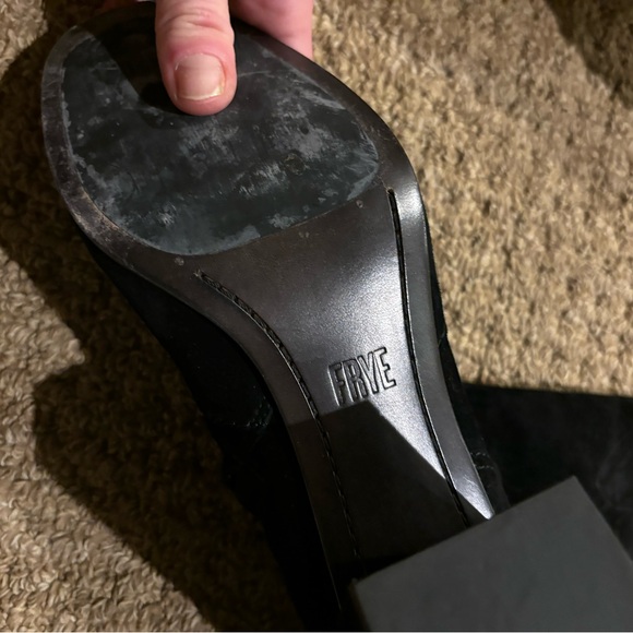 Women’s FRYE Over the Knee Suede Leather Fringe Black Block Heel Boots size 8.5 - Picture 2 of 6